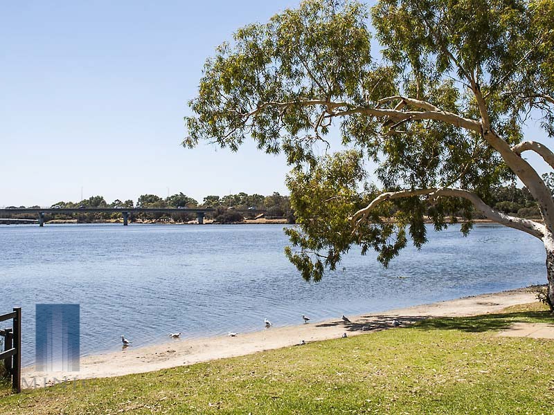 10/5 Dewey Street, Shelley WA 6148