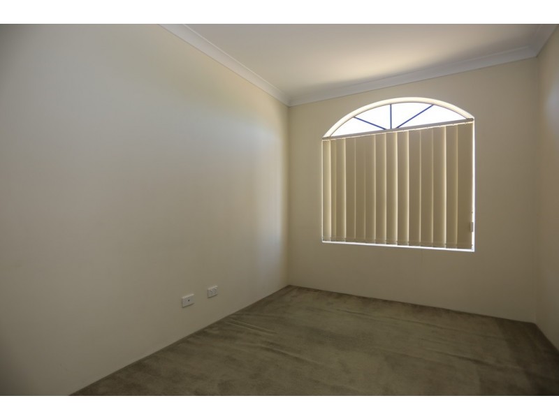 19 Comrie Road, Canning Vale WA 6155