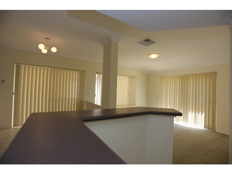 19 Comrie Road, Canning Vale WA 6155