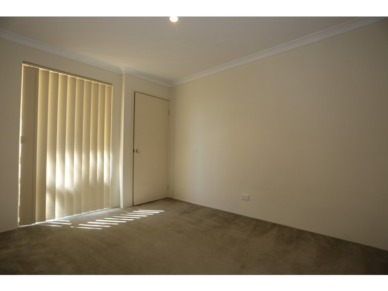 19 Comrie Road, Canning Vale WA 6155