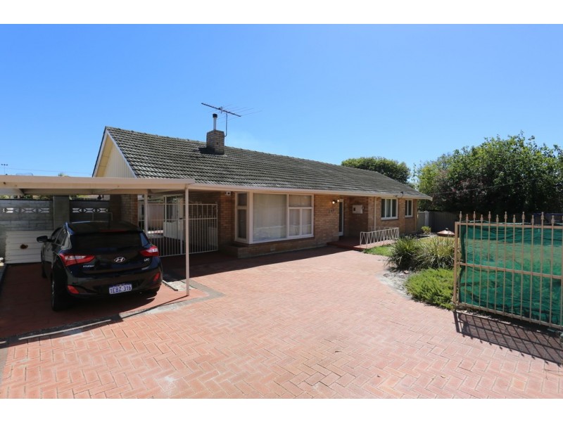 252 Orrong Road, Carlisle WA 6101