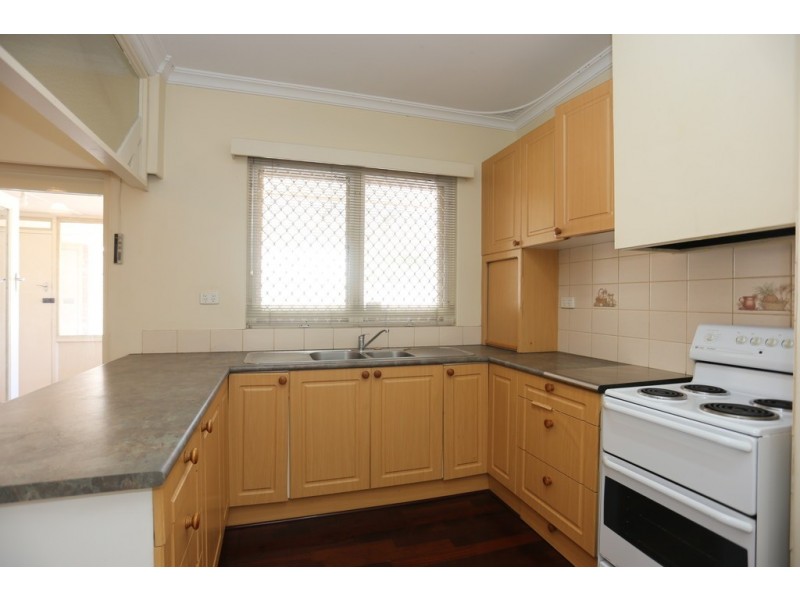 252 Orrong Road, Carlisle WA 6101