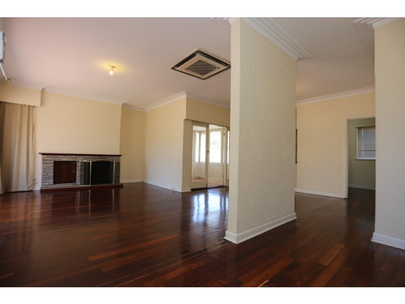 252 Orrong Road, Carlisle WA 6101