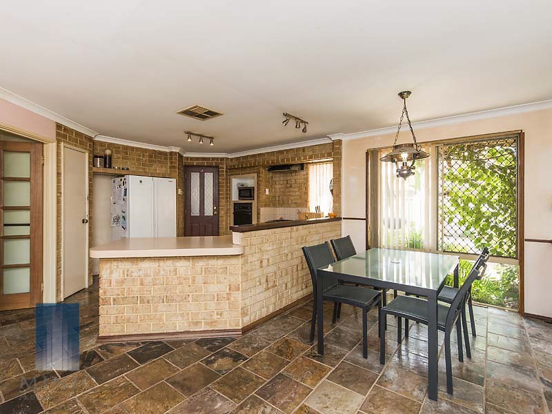 64 Riley Road, Riverton WA 6148