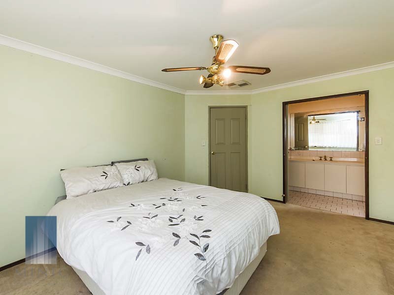 64 Riley Road, Riverton WA 6148