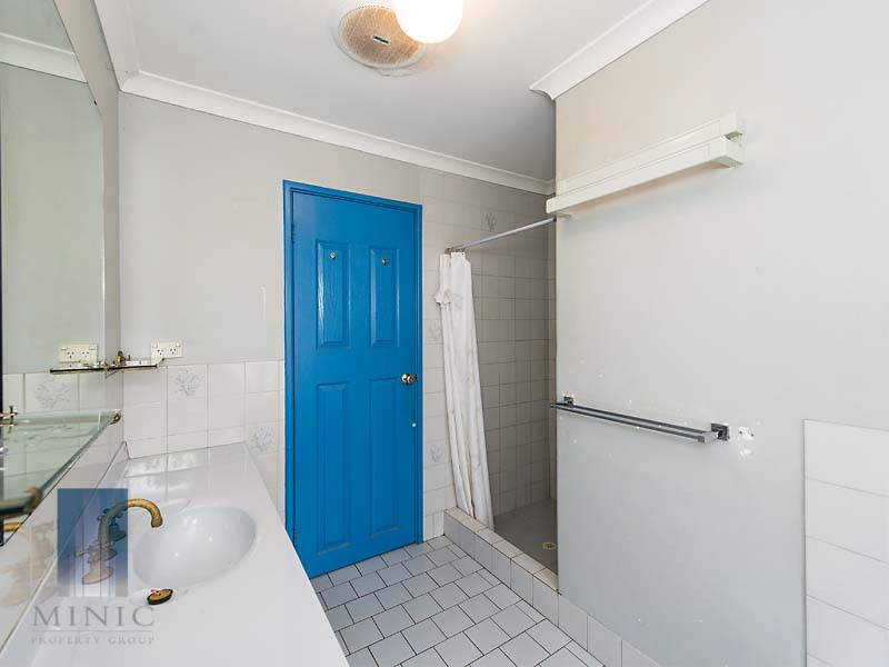 64 Riley Road, Riverton WA 6148