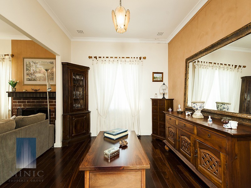 5 Eureka Road, Wilson WA 6107