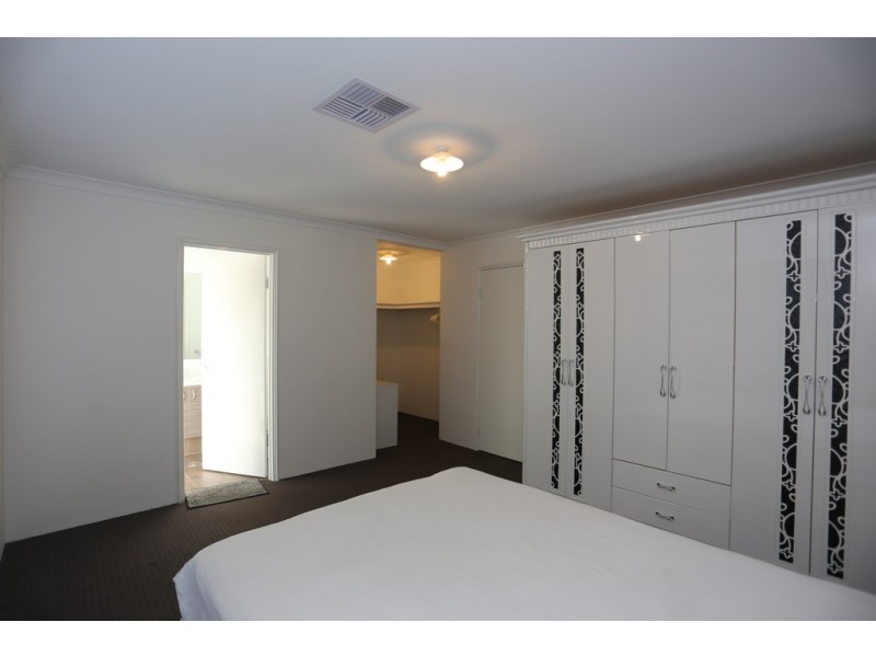 1/87 Leach Hwy, Wilson WA 6107