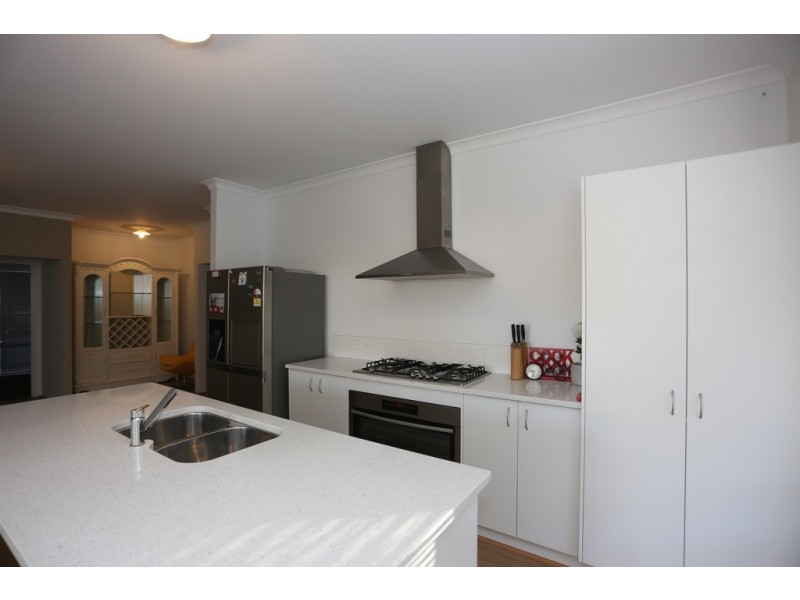 1/87 Leach Hwy, Wilson WA 6107