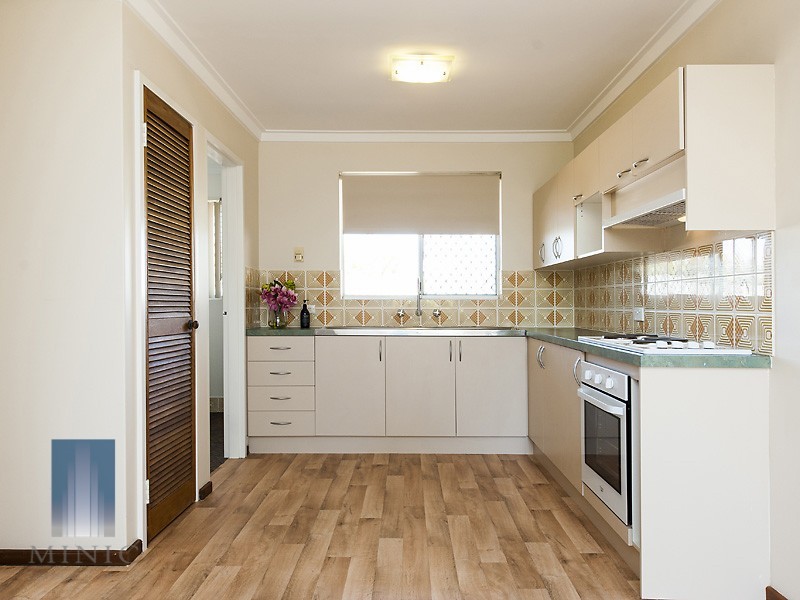 4/87 Barbican Street East, Shelley WA 6148