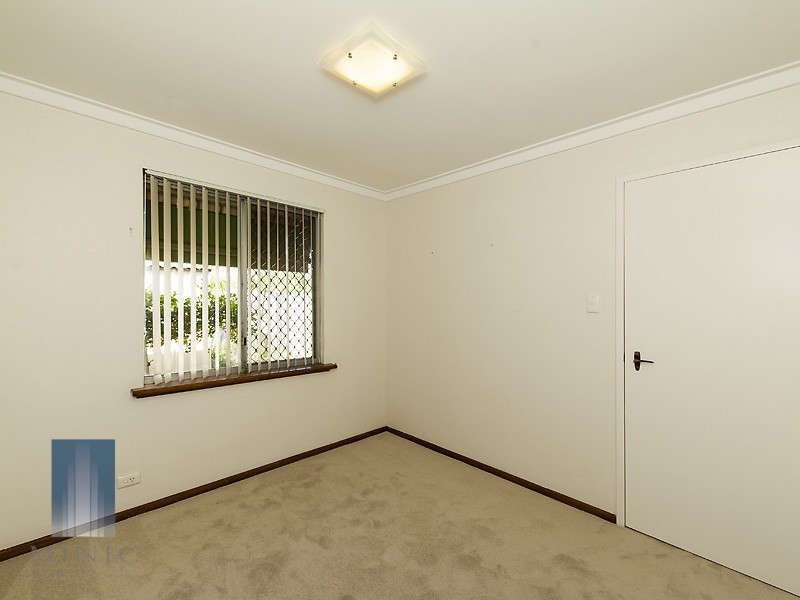 4/87 Barbican Street East, Shelley WA 6148