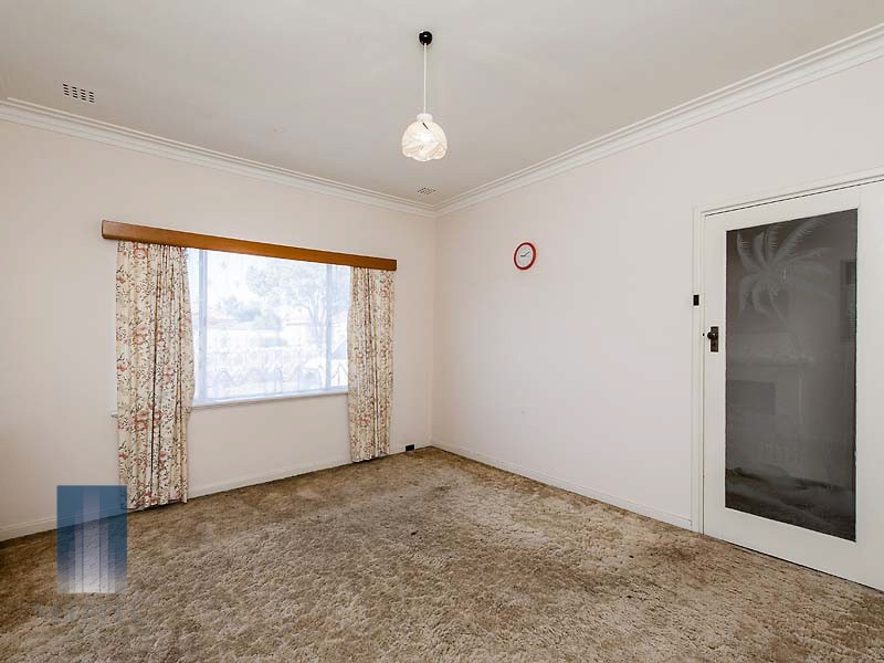 100 Manning Road, Manning WA 6152