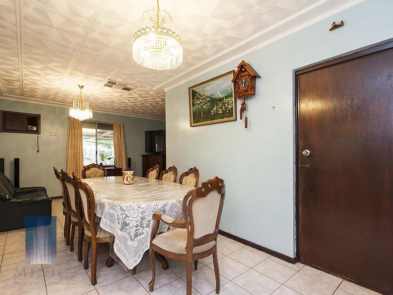 16 Veronica Street, Riverton WA 6148