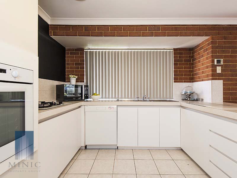 1 Waterside Retreat, Wilson WA 6107