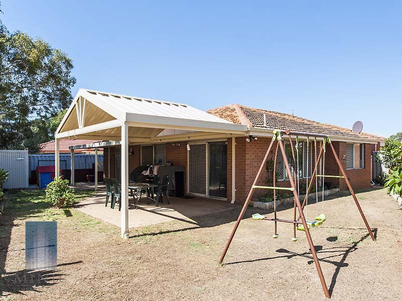 1 Waterside Retreat, Wilson WA 6107