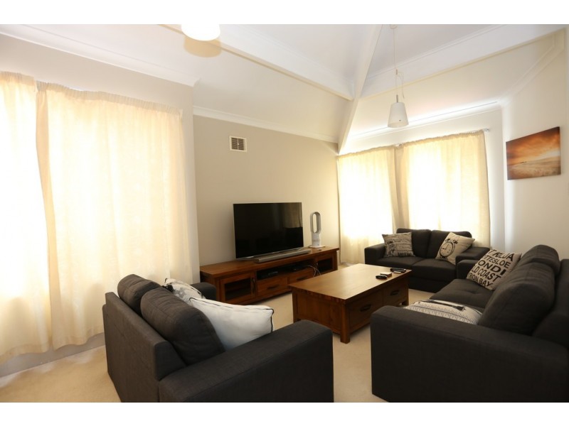 30 ANDREWS ROAD, Wilson WA 6107