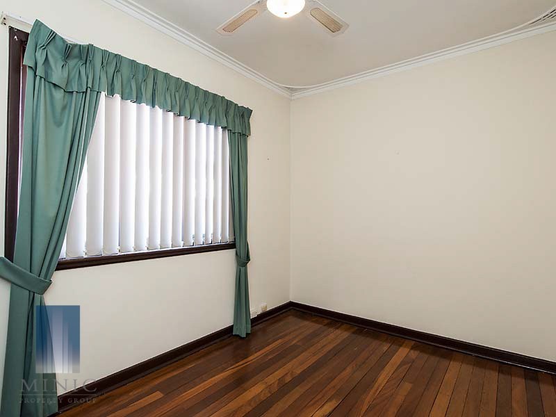9 Mills Street, Cannington WA 6107