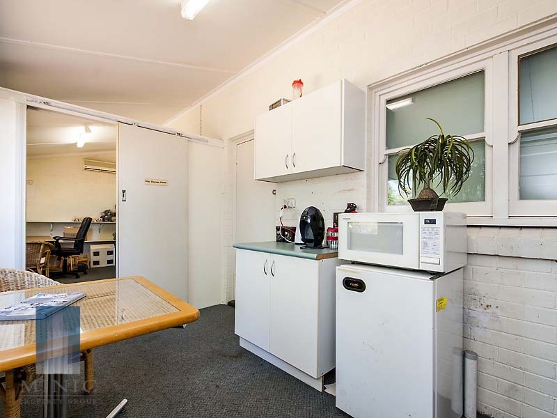 9 Mills Street, Cannington WA 6107