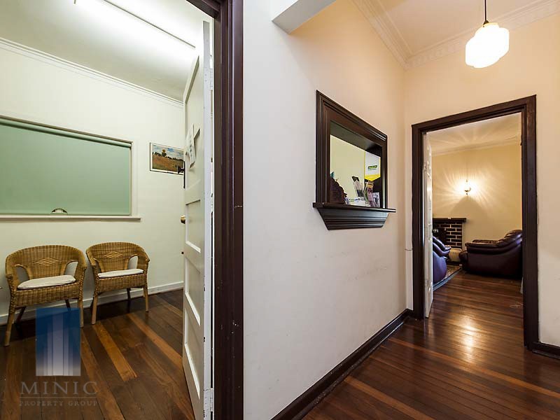 9 Mills Street, Cannington WA 6107
