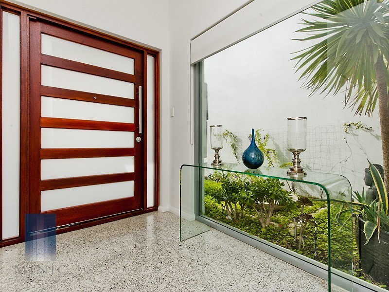 7A Centaur Street, Riverton WA 6148