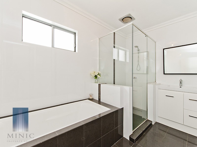 7A Centaur Street, Riverton WA 6148