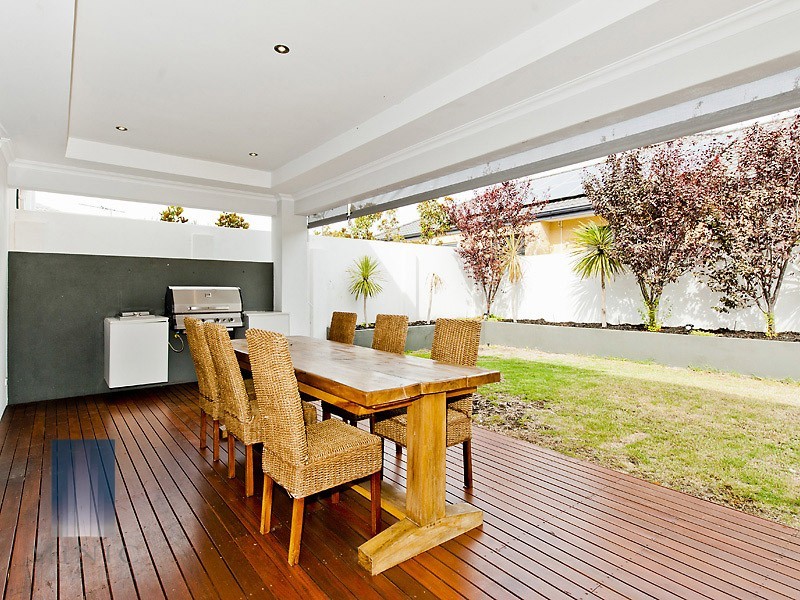 7A Centaur Street, Riverton WA 6148