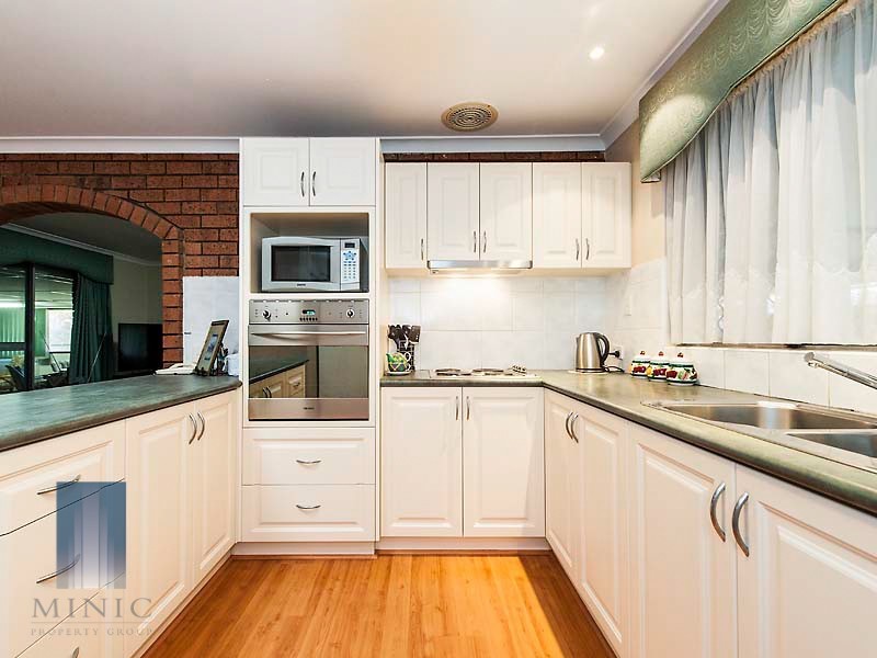 14 Langham Gardens, Wilson WA 6107