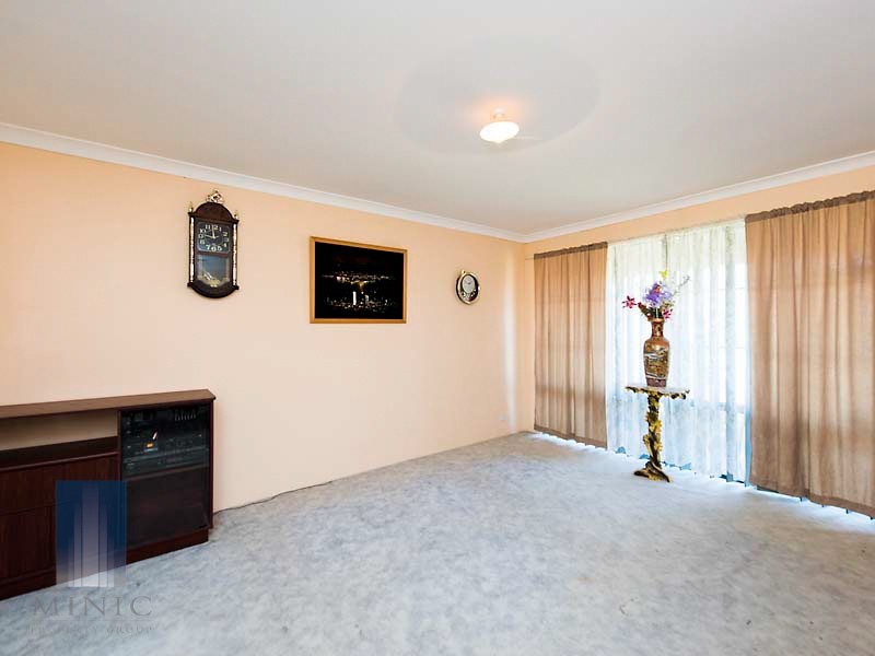 12 Gazelle Pass, Warnbro WA 6169