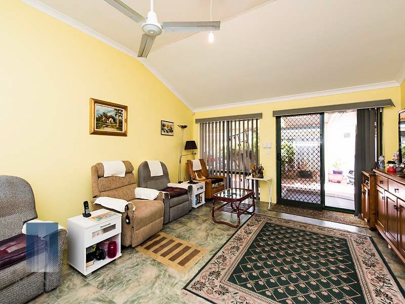 12 Gazelle Pass, Warnbro WA 6169