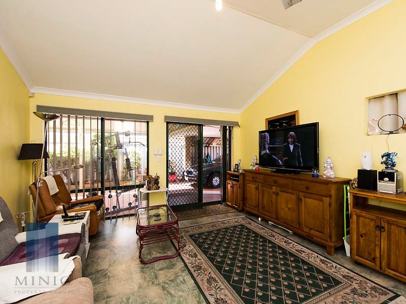 12 Gazelle Pass, Warnbro WA 6169