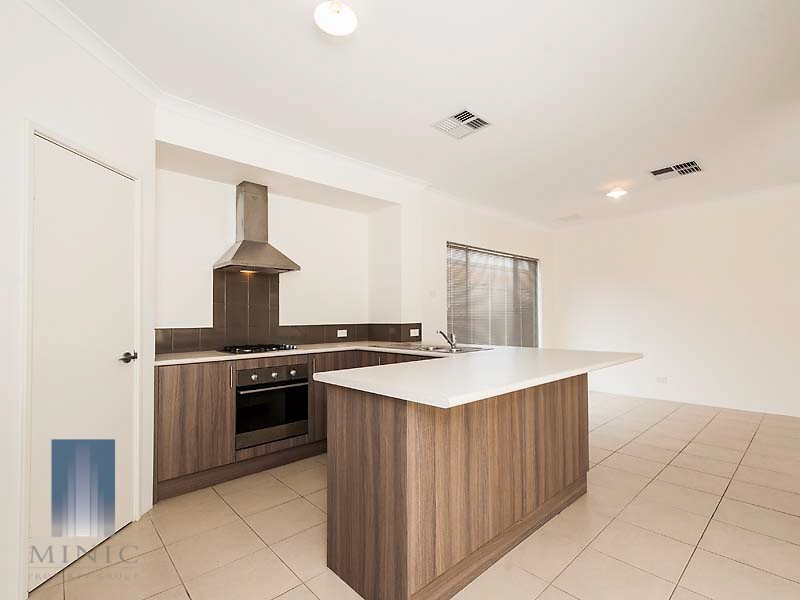 2A Rathbone Road, Riverton WA 6148