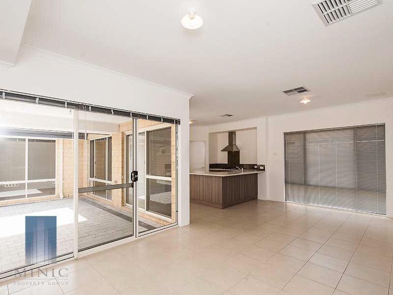 2A Rathbone Road, Riverton WA 6148