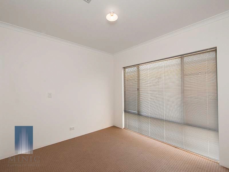 2A Rathbone Road, Riverton WA 6148