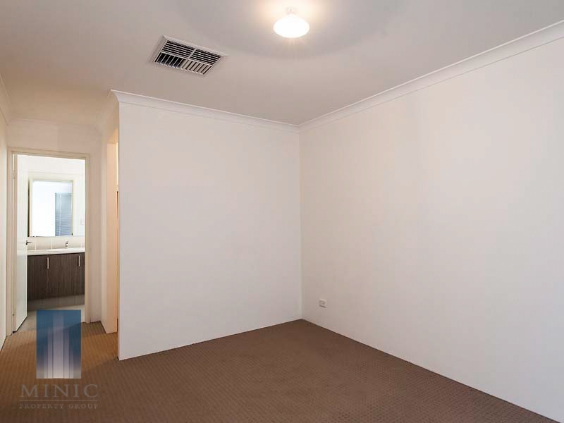 2A Rathbone Road, Riverton WA 6148