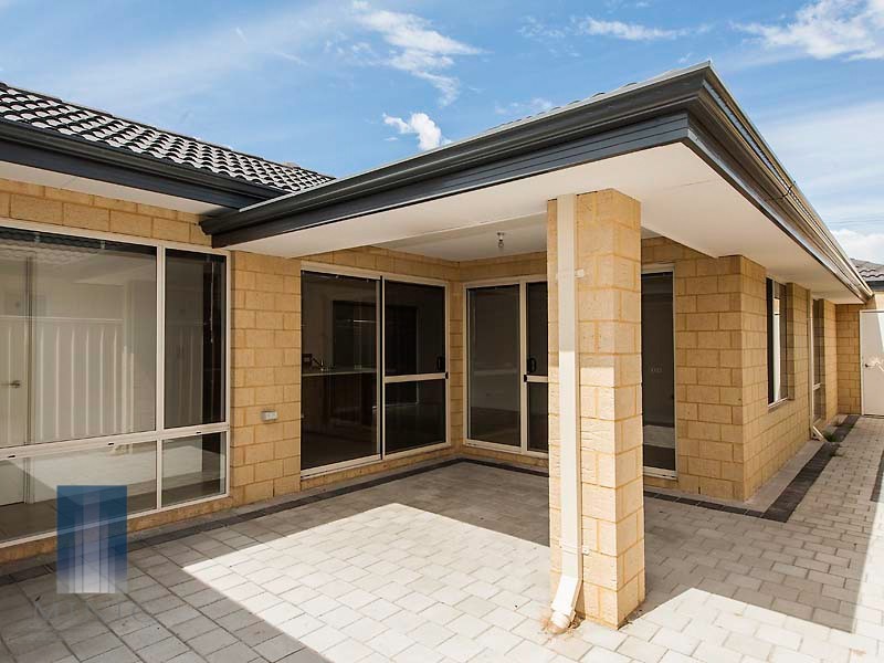 2A Rathbone Road, Riverton WA 6148