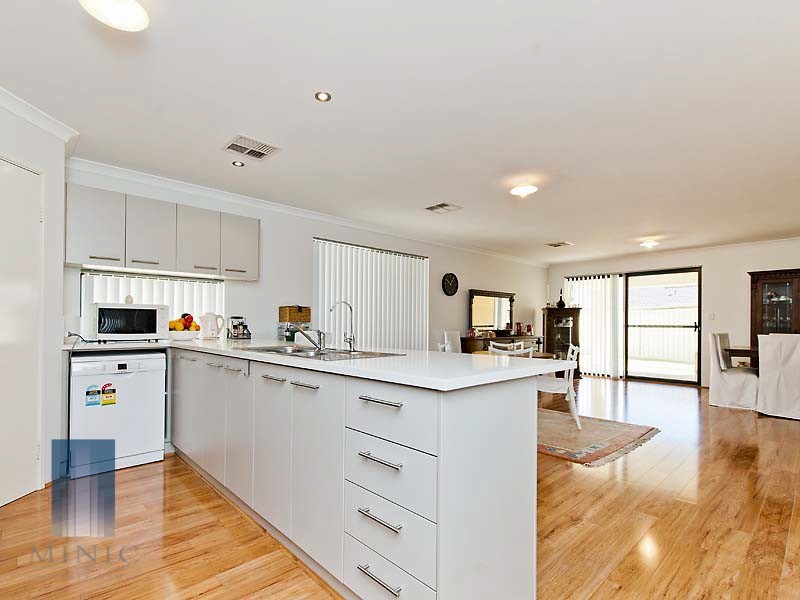 1/8 Betula Street, Riverton WA 6148