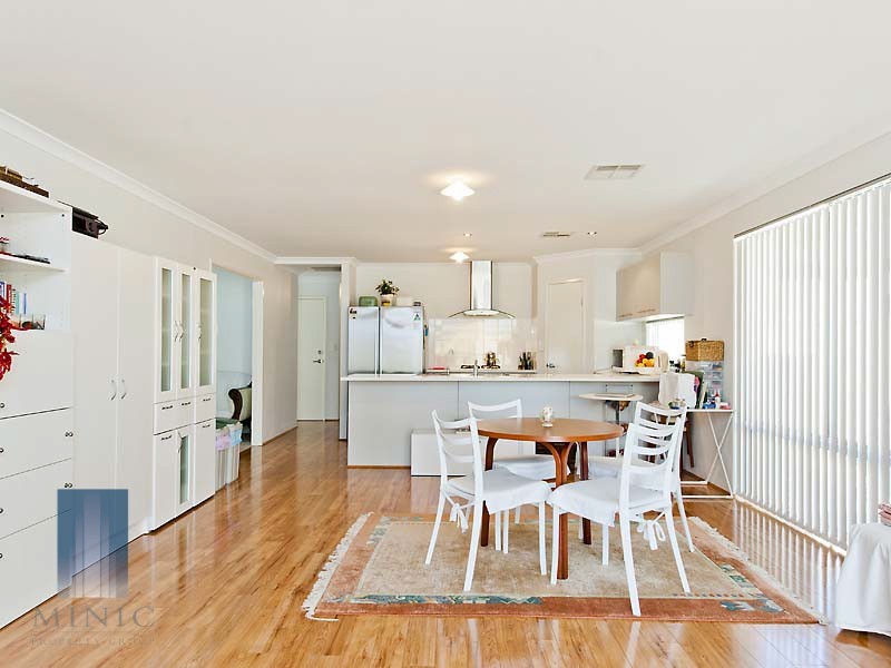 1/8 Betula Street, Riverton WA 6148