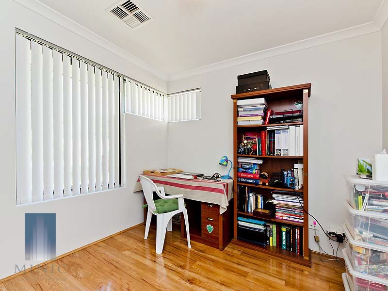 1/8 Betula Street, Riverton WA 6148