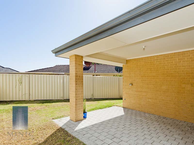 1/8 Betula Street, Riverton WA 6148