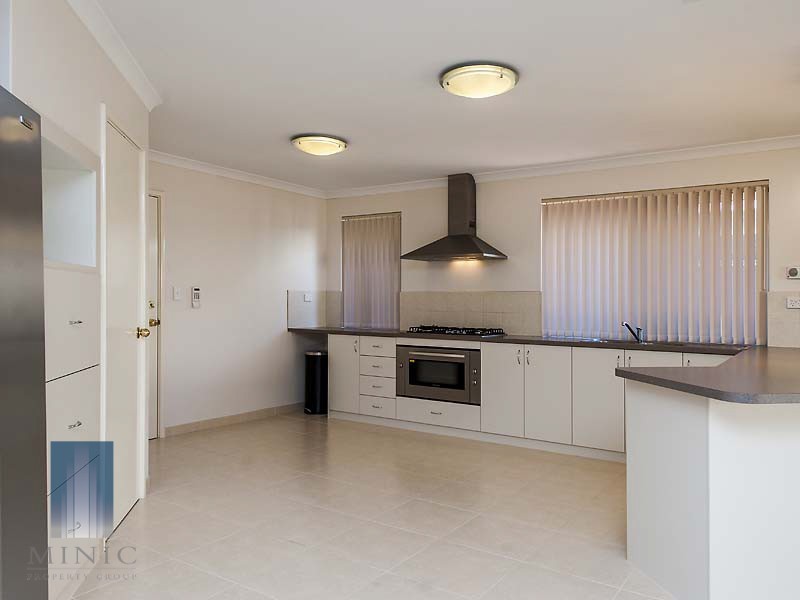 21 Clontarf Terrace, Canning Vale WA 6155