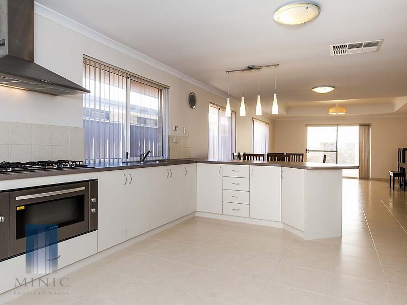 21 Clontarf Terrace, Canning Vale WA 6155