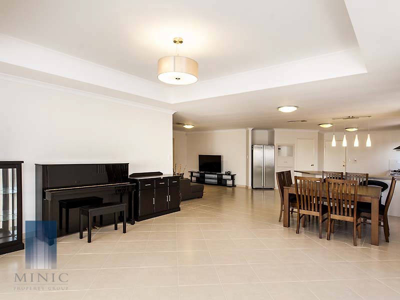 21 Clontarf Terrace, Canning Vale WA 6155