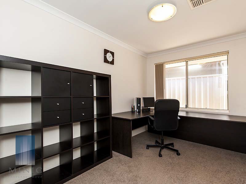 21 Clontarf Terrace, Canning Vale WA 6155