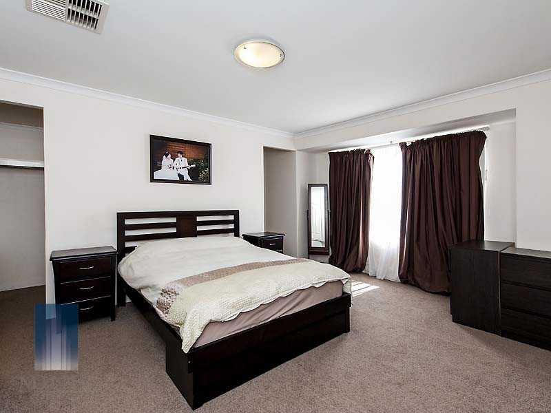 21 Clontarf Terrace, Canning Vale WA 6155