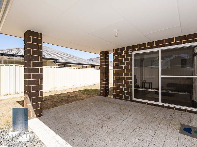 14 Little Close, East Cannington WA 6107
