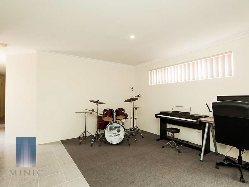 28B Margaret Street, Wilson WA 6107