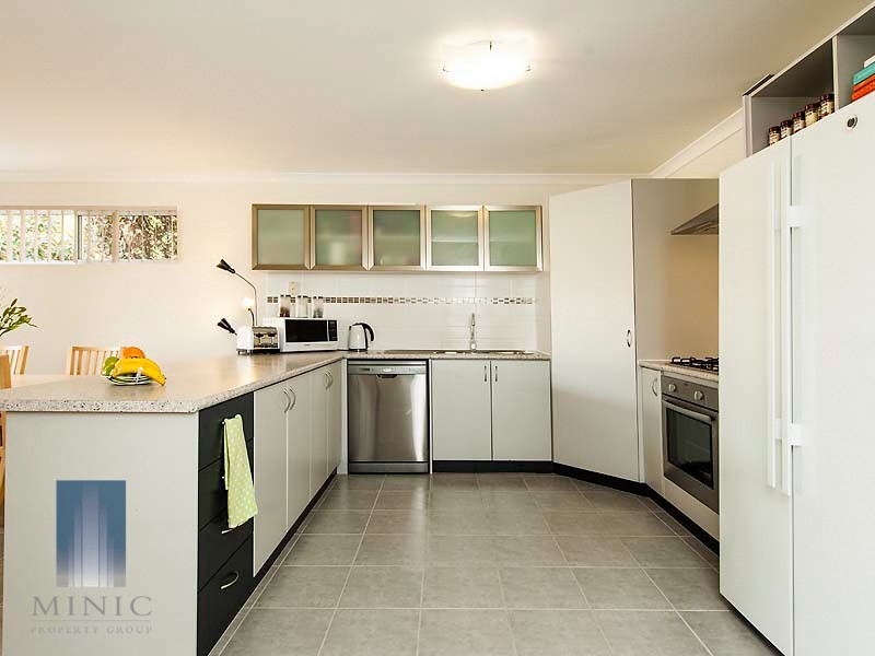 28B Margaret Street, Wilson WA 6107