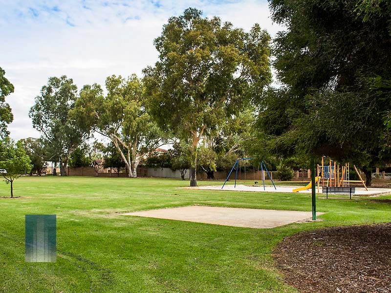 28B Margaret Street, Wilson WA 6107