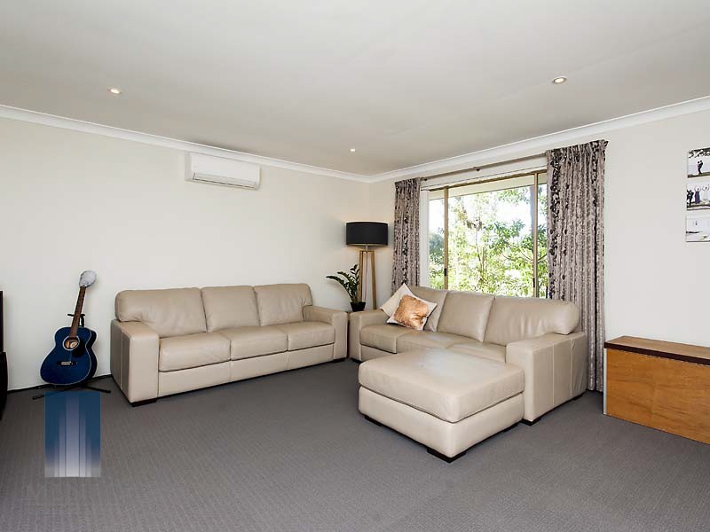 12 Talga Close, Wilson WA 6107