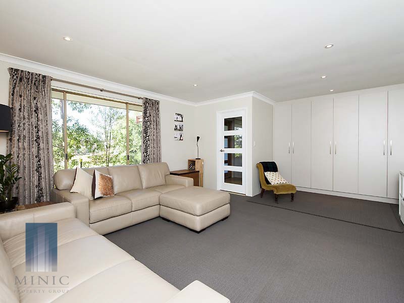 12 Talga Close, Wilson WA 6107